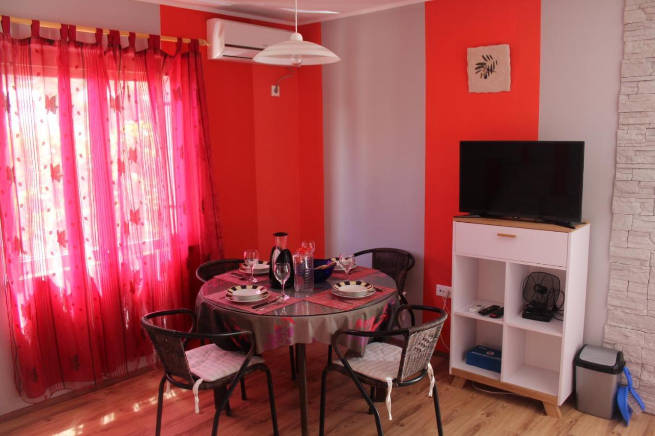Apartman Sunce Murter Exterior photo